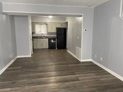 51 Rockcastle St, Corbin, KY 40701
