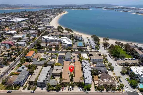 1327 Pacific Beach Dr, San Diego, CA 92109