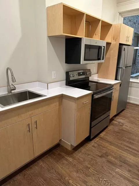 1007 Dayton St, Cincinnati, OH 45214