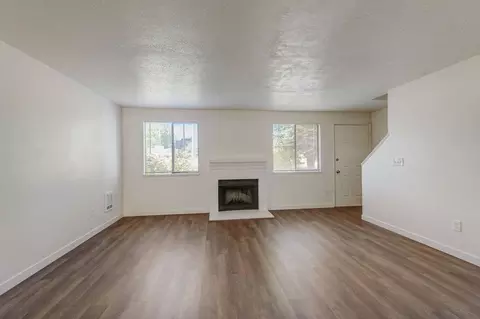 140 NE 47th Ave, Hillsboro, OR 97124