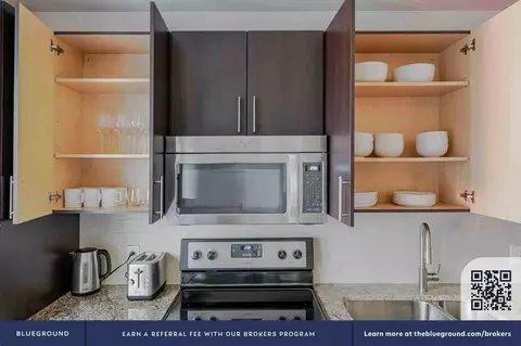 8 Whittier Pl, Boston, MA 02114 photo 8