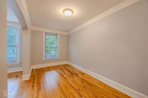 509 E 60th St, Chicago, IL 60637 photo 11