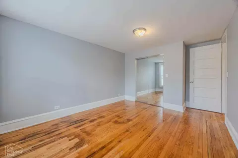 509 E 60th St, Chicago, IL 60637 photo 8