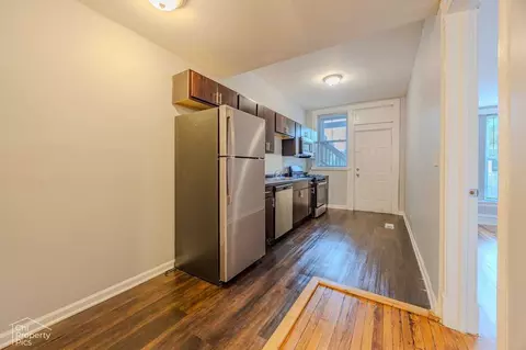 509 E 60th St, Chicago, IL 60637 photo 3