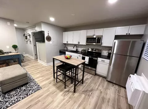 1409 E Gold Coast Rd, Papillion, NE 68046