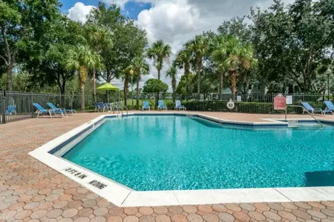 7351 Woodridge Park Dr, Orlando, FL 32818 photo 6