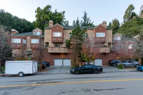 142 Caldecott Ln, Oakland, CA 94618 photo 2