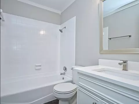 6102 Hill Forest Dr, Austin, TX 78749