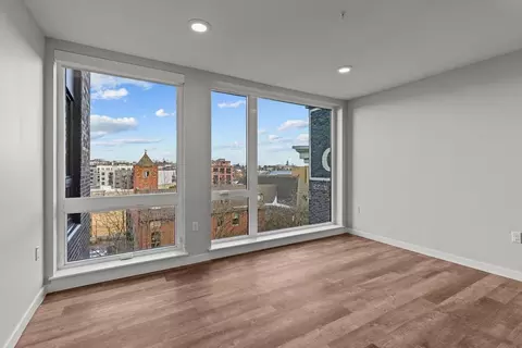1421 Harvard Ave, Seattle, WA 98122 photo 24