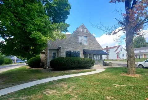 3018 Mcarthur Dr, Fort Wayne, IN 46809