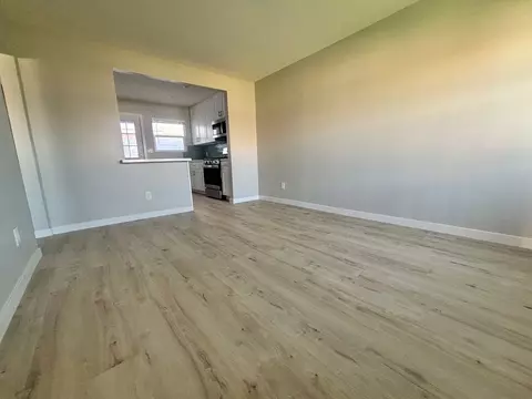 1224 S Pacific St, Oceanside, CA 92054 photo 2