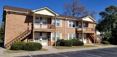 Pershing St, Fayetteville, NC 28301