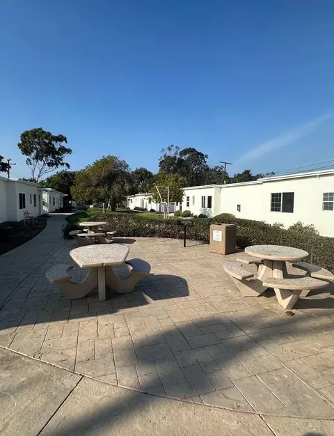 130 N Surfside Dr, Port Hueneme, CA 93041