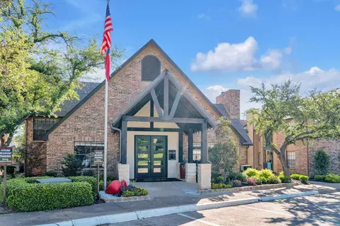 1814 Estrada Pkwy, Irving, TX 75061 photo 17