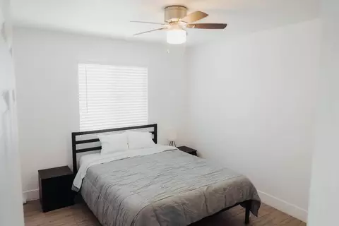 1710 N 31st St, Phoenix, AZ 85008