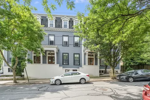 79 Lloyd Ave, Providence, RI 02906