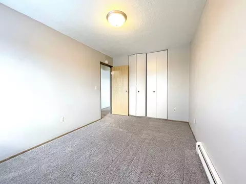 605 505 525 605 705 Park St, Minot, ND 58701 photo 38
