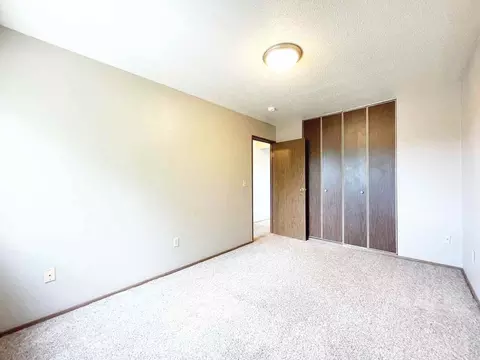 605 505 525 605 705 Park St, Minot, ND 58701 photo 33