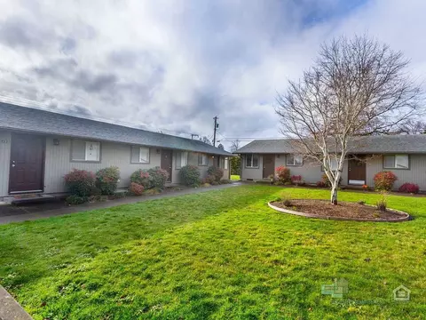 3525 SW 122nd Ave, Cedar Hills, OR 97005