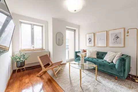 141 E 33rd St, New York, NY 10016