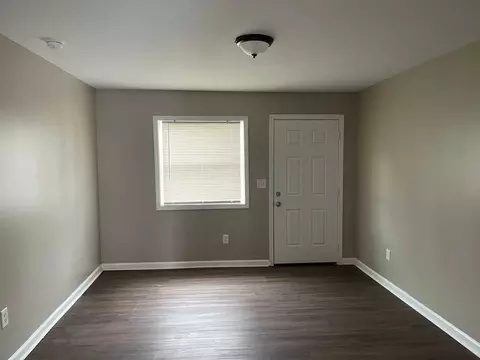 1350 Mayson Turner Rd NW, Atlanta, GA 30314