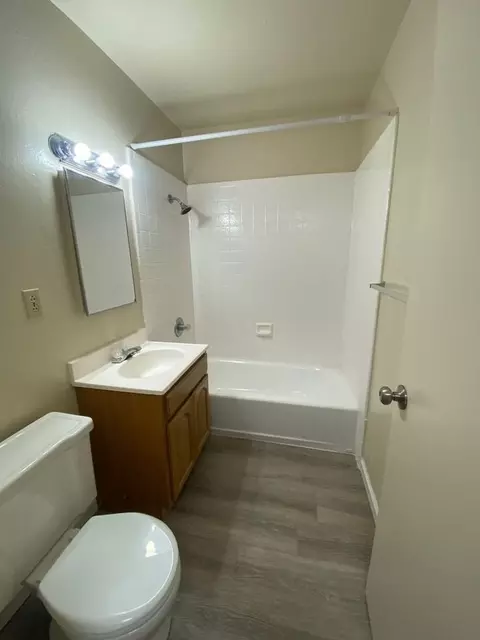 88 Th St, Broadmoor, CA 94015 photo 10