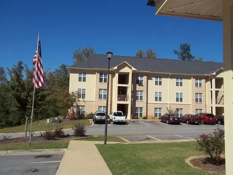 404 Town Center Dr, Lagrange, GA 30241