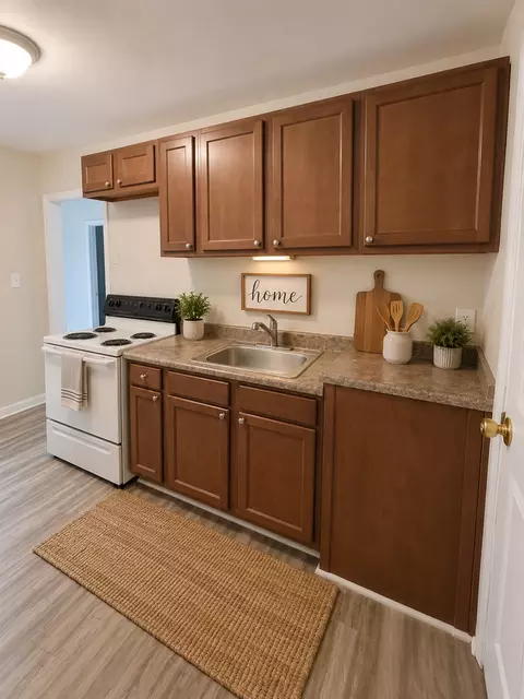 2220 Custer St, Charlotte, NC 28216