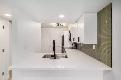 7320 E Belleview St, Scottsdale, AZ 85257