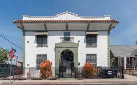 4567 Pickford St, Los Angeles, CA 90019