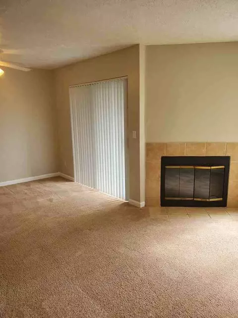 4400 SE Naef Rd, Oak Grove, OR 97267