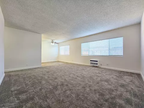 193 W Park Ave, El Cajon, CA 92020