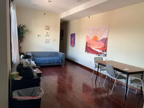 1824 W Diamond St, Philadelphia, PA 19121