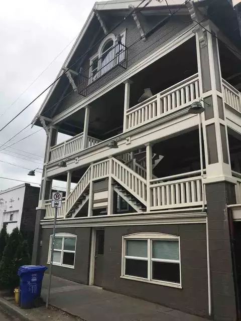 4922 N Albina Ave, Portland, OR 97217