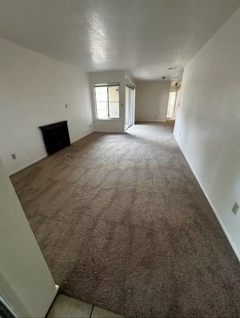 5832 Brush Creek Dr, Lincoln Village, CA 95207