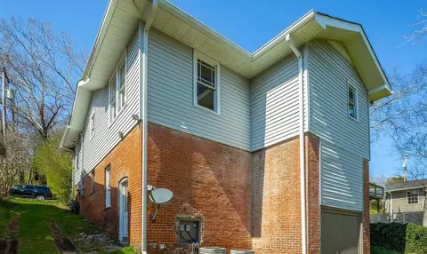 112 S Seminole Dr, Chattanooga, TN 37411