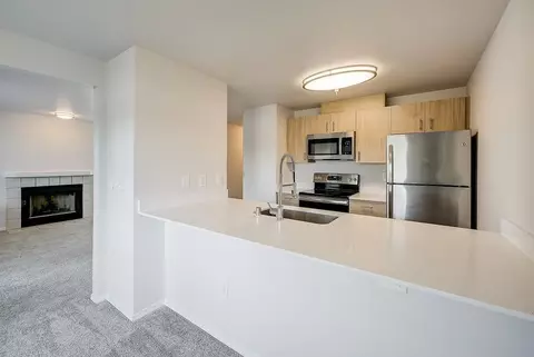 7000 132nd Pl SE, Newcastle, WA 98059 photo 17