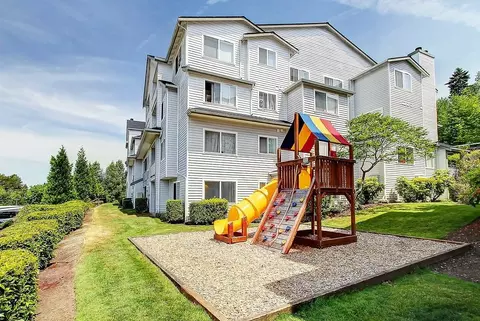 7000 132nd Pl SE, Newcastle, WA 98059 photo 26