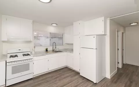 250 W San Marcos Blvd, San Marcos, CA 92069