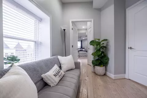1425 P St NW, Washington, DC 20005 photo 5