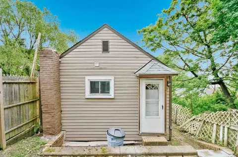 1423 Ridge Ave, North Braddock, PA 15104