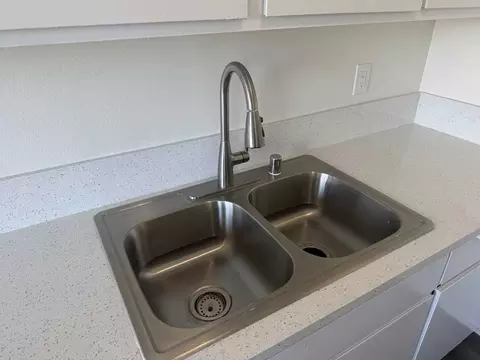 13515 Doty Ave, Hawthorne, CA 90250 photo 7