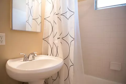 121 W Arrellaga St, Santa Barbara, CA 93101 photo 9