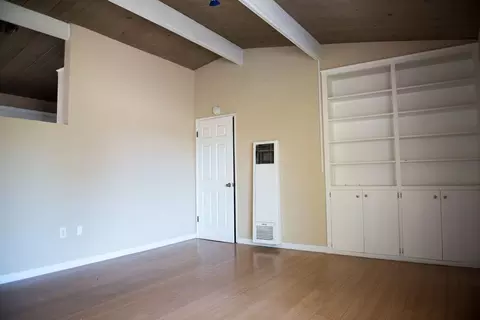121 W Arrellaga St, Santa Barbara, CA 93101