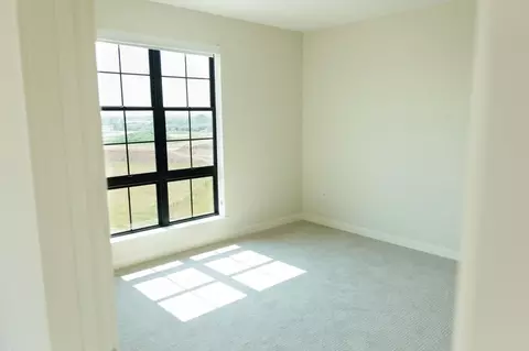 4155 N Galaxy Dr, Appleton, WI 54913 photo 3