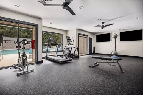 6200 N Hills Dr, Raleigh, NC 27609 photo 8