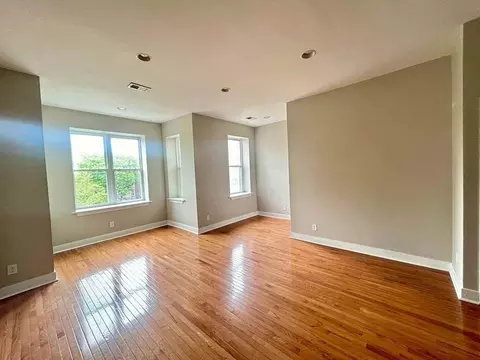 1438 Fairmont St NW, Washington, DC 20009