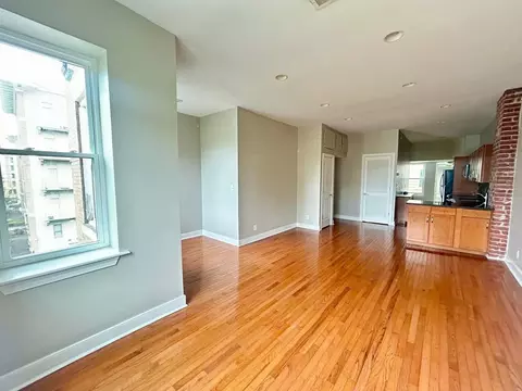 1438 Fairmont St NW, Washington, DC 20009