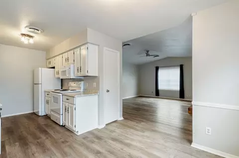 3220 E 47th St, Tulsa, OK 74105 photo 13