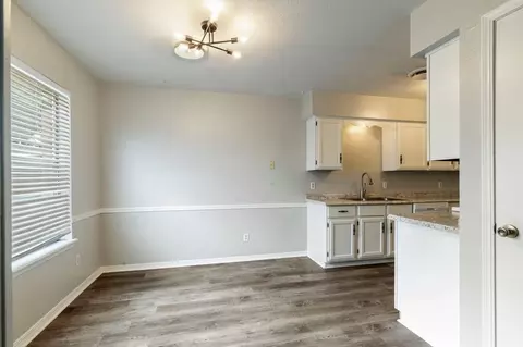 3220 E 47th St, Tulsa, OK 74105 photo 12